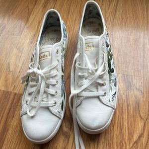 Women's Blue X Rifle Paper Co. Triple Kick Hydrangea Sneakers